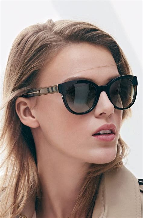 burberry sonnenbril lila|Women’s Designer Sunglasses .